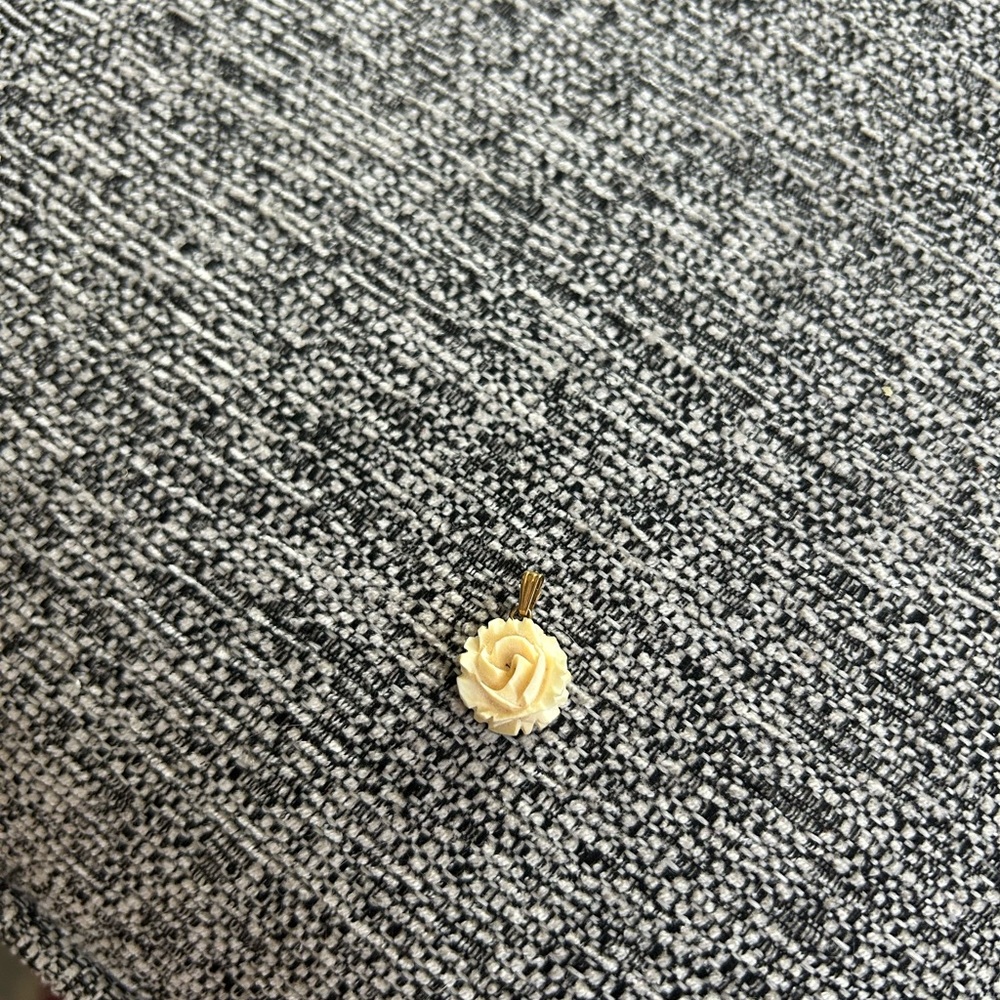 Elegant Cream Rose Pendant